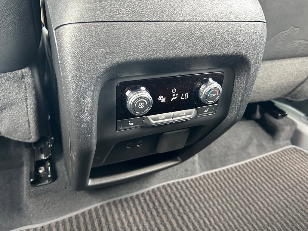 New 2026 GMC Acadia Denali Ultimate image 43