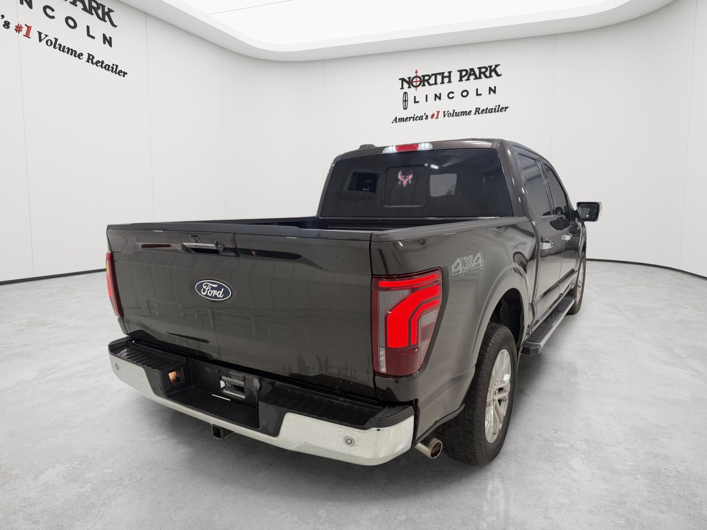 Used 2024 Ford F150 Lariat w/ Mobile Office Package AWD/4WD image 5