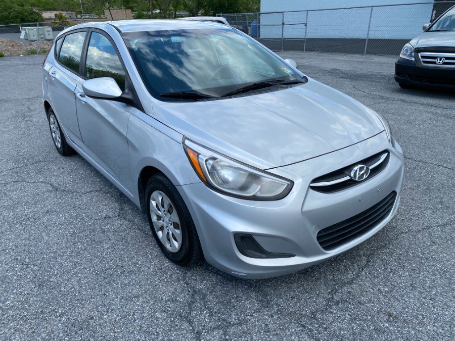 Used 2015 Hyundai Accent GS image 1
