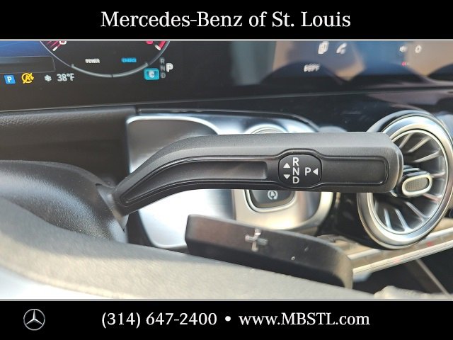 Used 2025 Mercedes-Benz GLB 250 4MATIC image 21