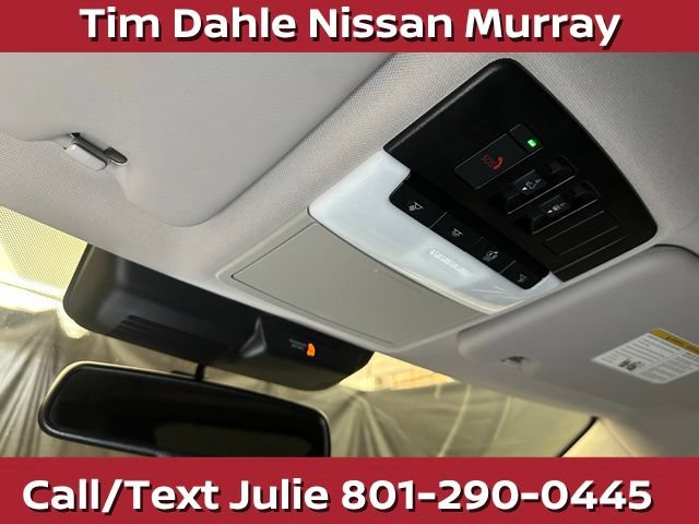 Used 2024 Mitsubishi Outlander SEL AWD/4WD image 32