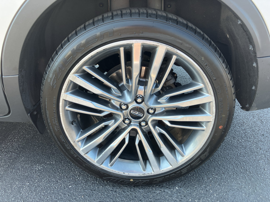 Used 2015 Lincoln MKC AWD w/ Equipment Group 102A Reserve image 12