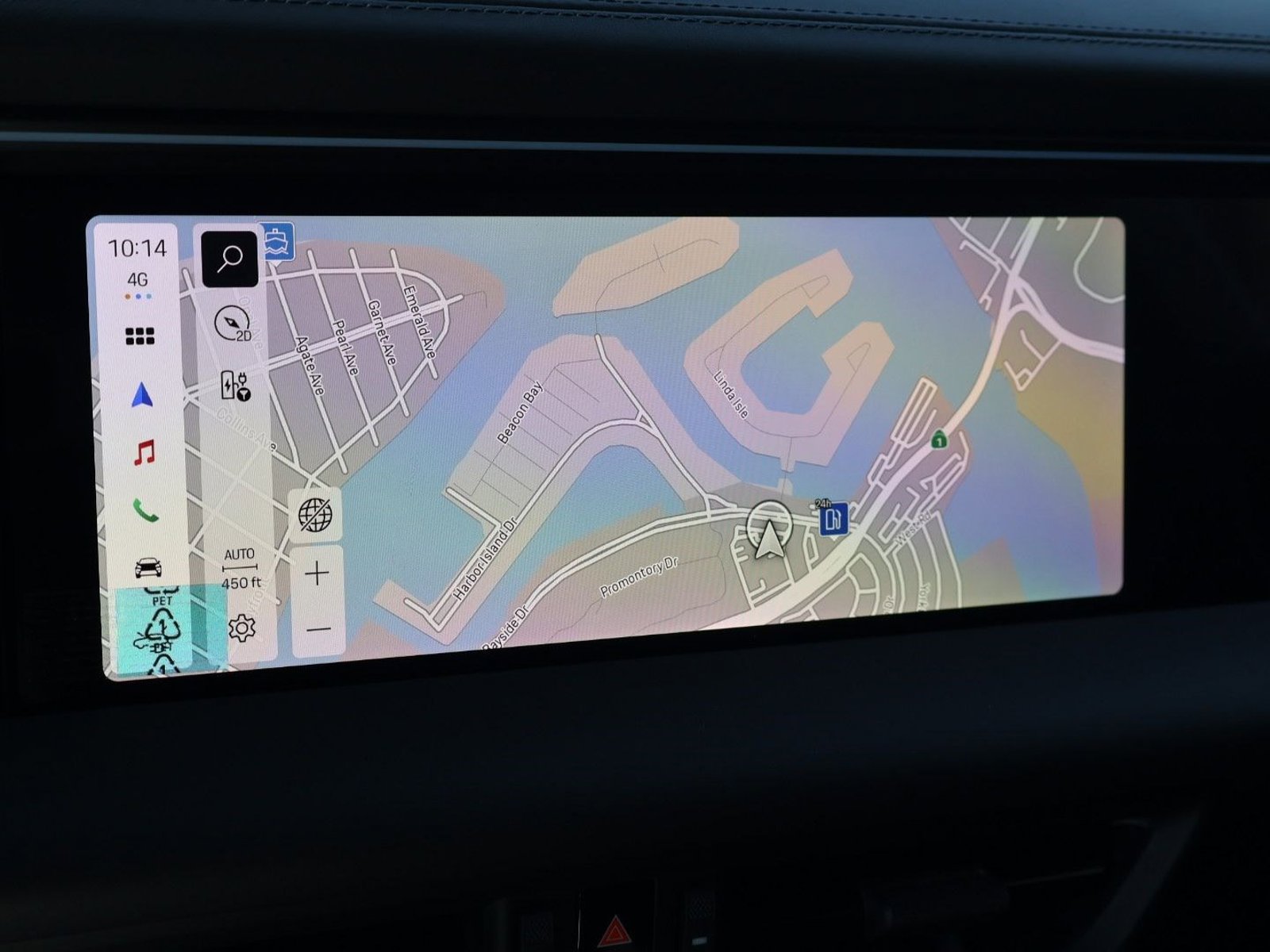 New 2026 Porsche Macan Turbo Electric AWD/4WD image 18