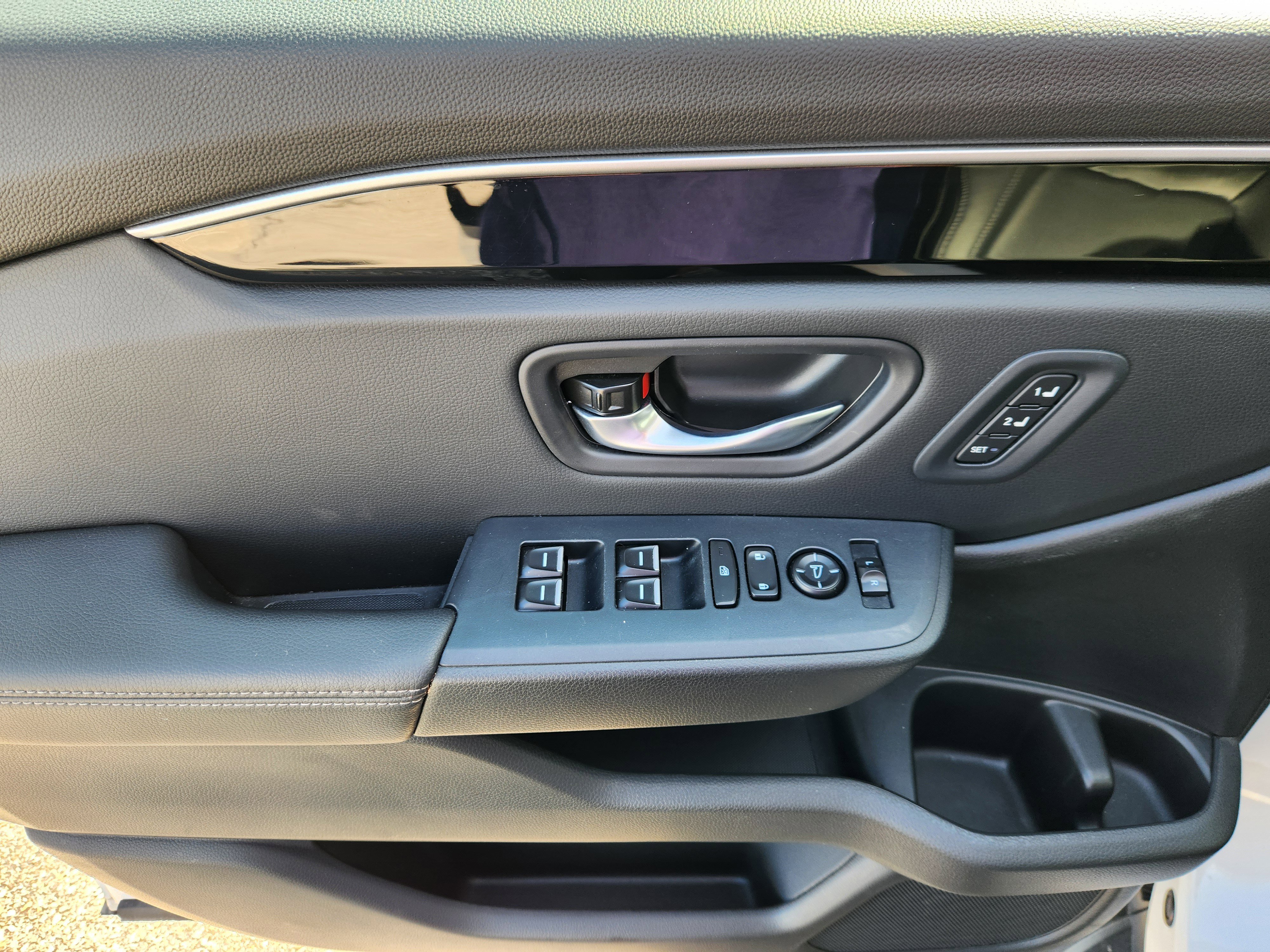 Certified 2025 Honda Pilot EX-L image 17