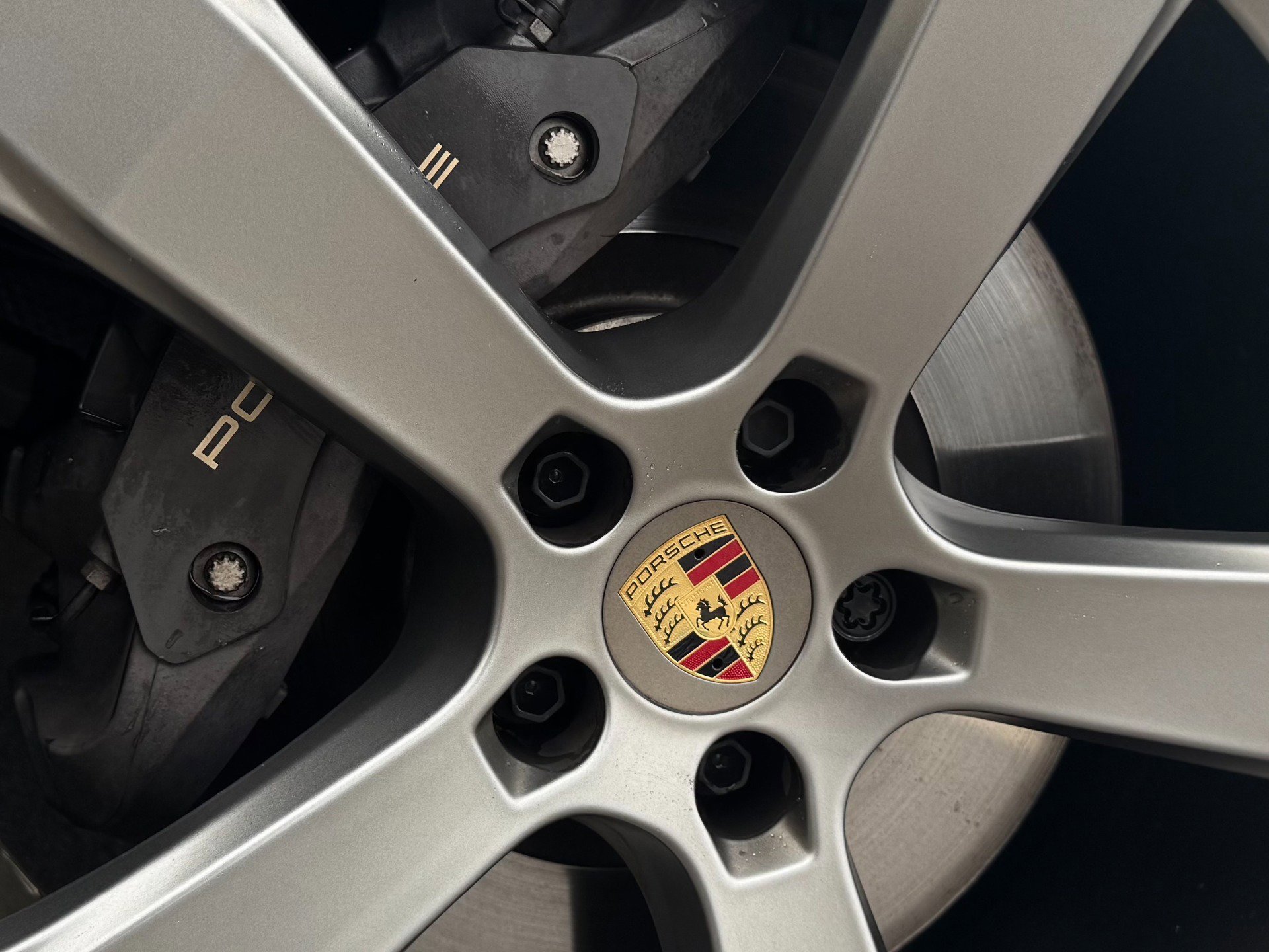 Used 2024 Porsche Macan image 65