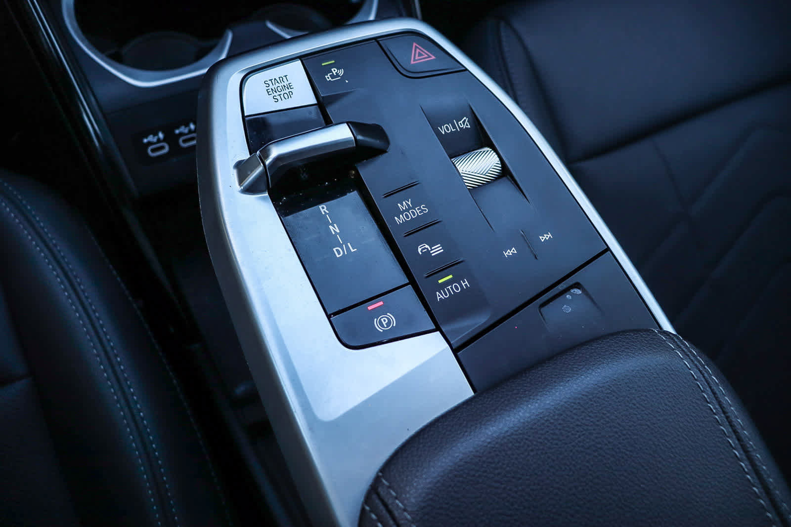 Used 2023 BMW X1 xDrive28i image 13