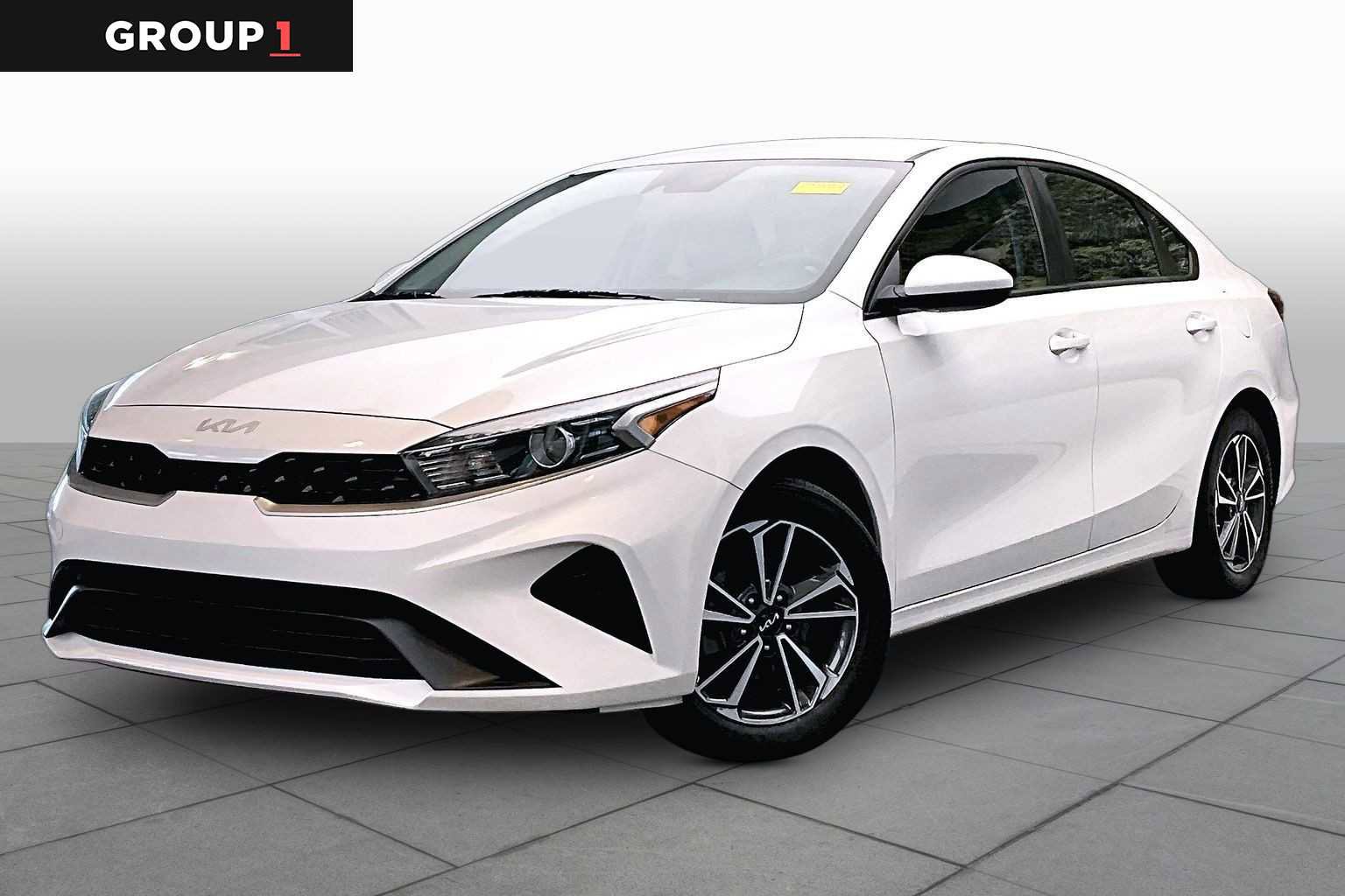 Used 2022 Kia Forte LXS FWD image 1