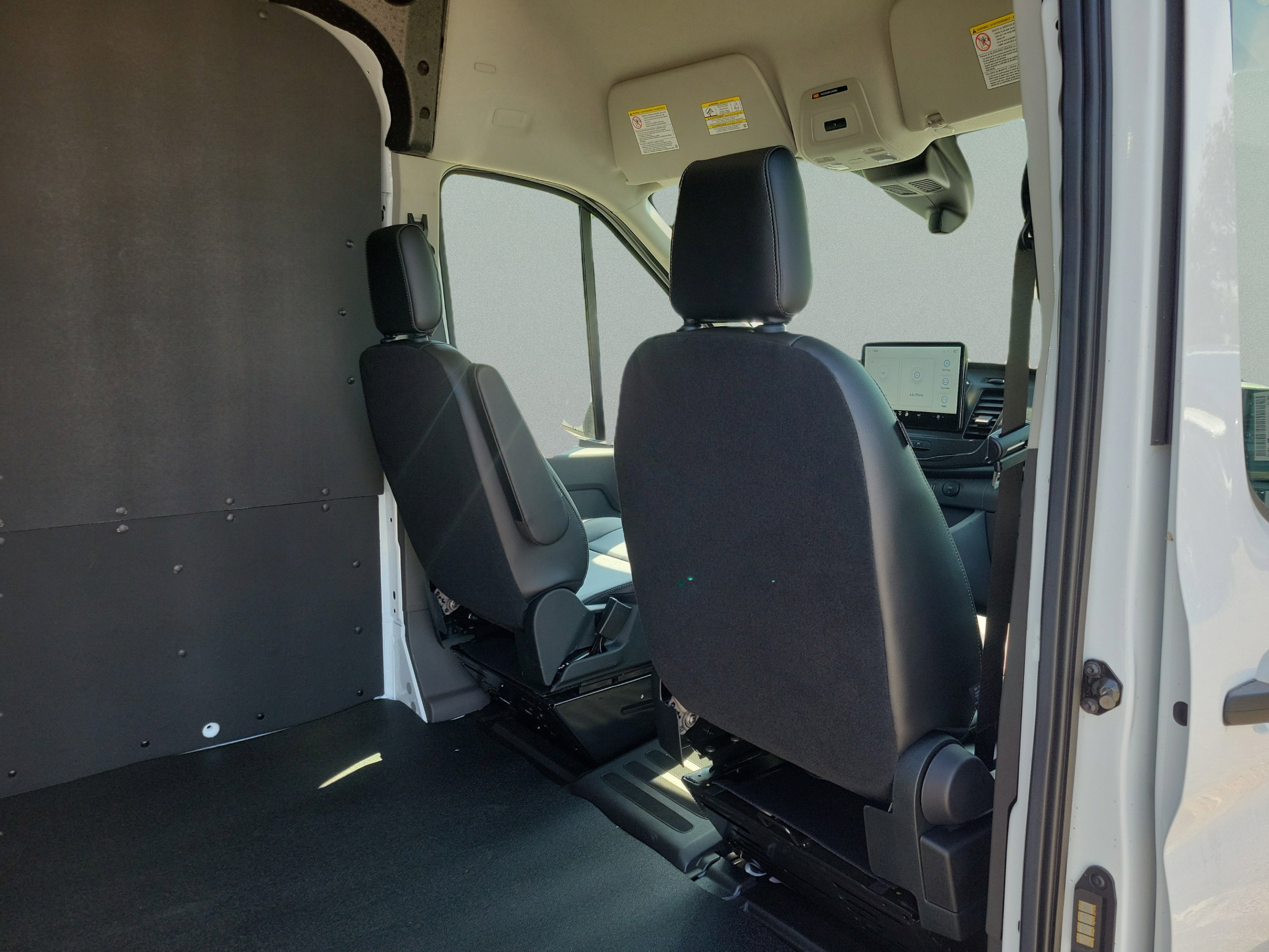 New 2026 Ford Transit 250 148 High Roof Extended w/ Load Area Protection Package RWD image 12