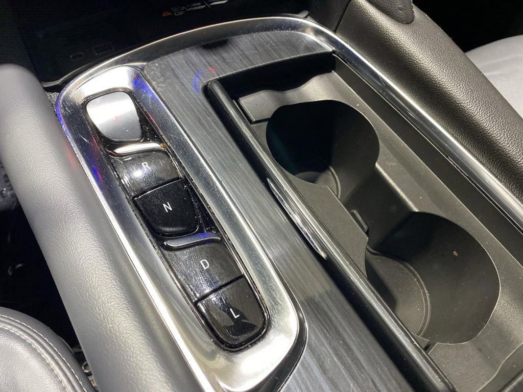 Used 2024 Buick Enclave Premium image 22