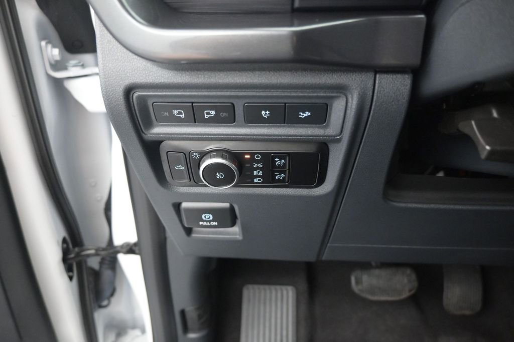 Used 2023 Ford F150 XLT w/ Equipment Group 302A High RWD image 19