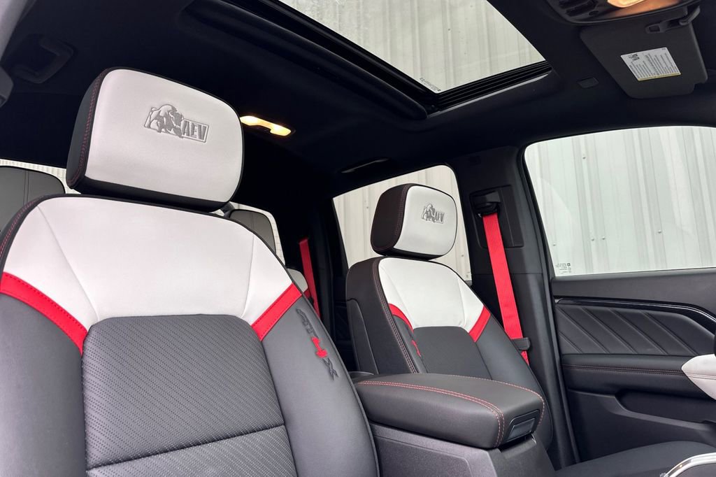 New 2026 GMC Canyon AT4X w/ AT4X AEV Edition AWD/4WD image 14
