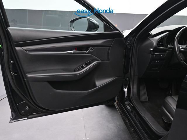 Used 2023 MAZDA MAZDA3 s image 16
