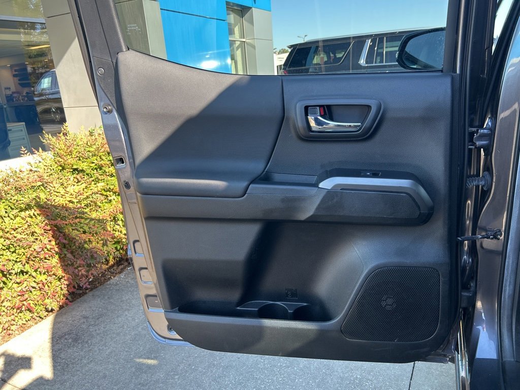 Used 2022 Toyota Tacoma TRD Pro image 9