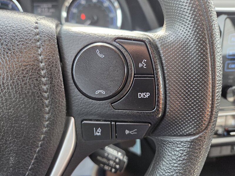 Used 2019 Toyota Corolla LE FWD image 15