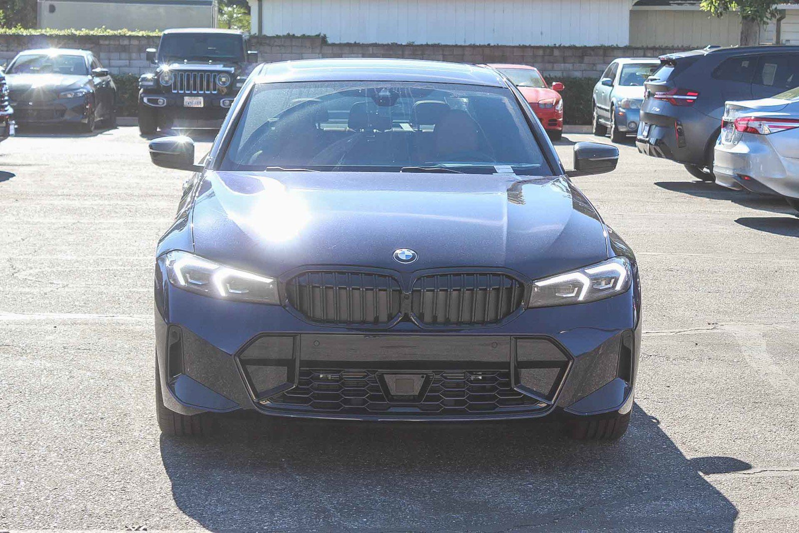 New 2026 BMW 330i Sedan w/ M Sport Package image 2