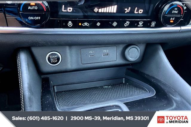 Used 2023 Nissan Rogue SL image 23