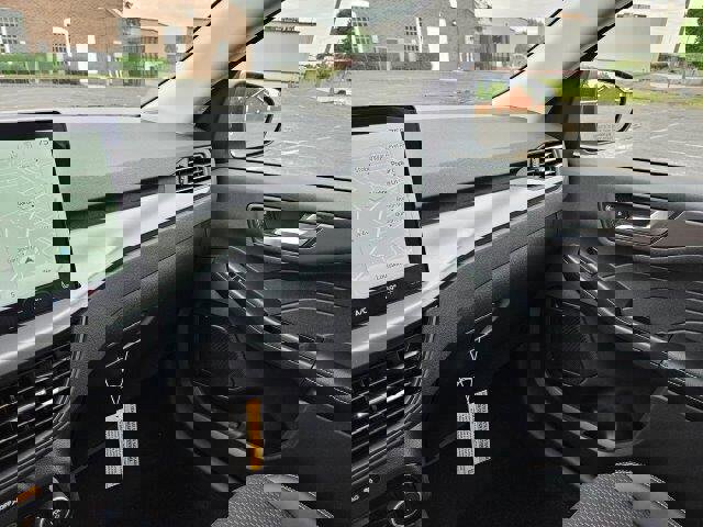 New 2024 Ford Escape SE image 20