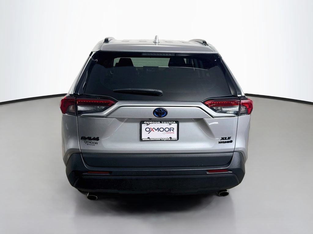 Certified 2020 Toyota RAV4 XLE w/ Convenience Package AWD/4WD image 6