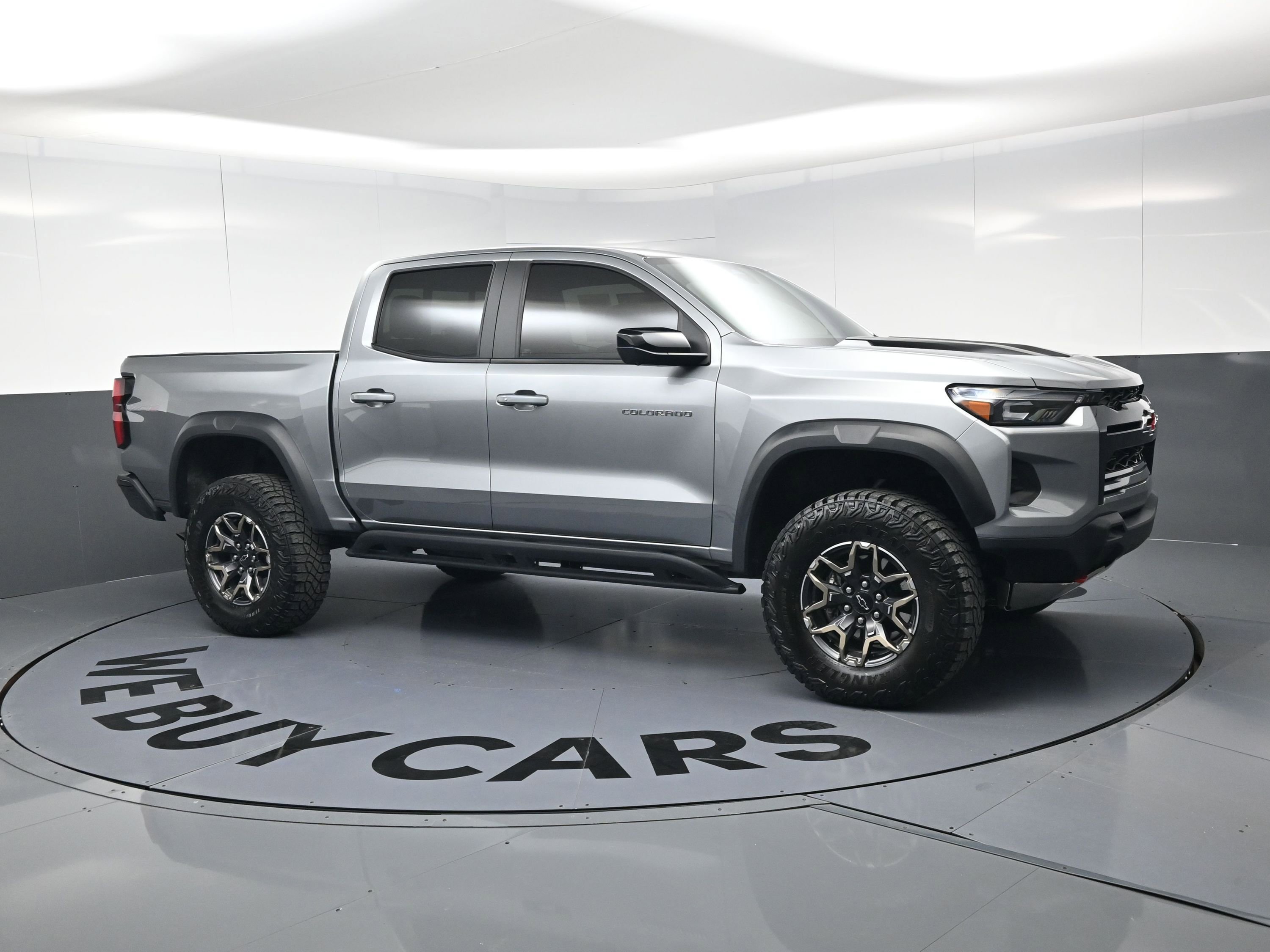 Used 2024 Chevrolet Colorado ZR2 w/ Technology Package video 2