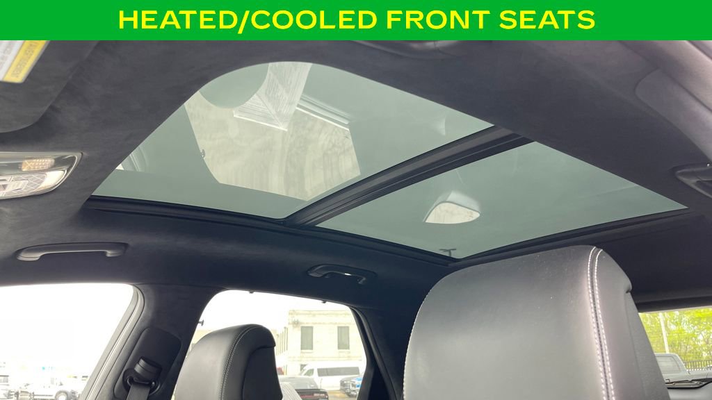 Used 2023 Genesis GV70 3.5T Sport w/ Sport Prestige Package AWD/4WD image 18