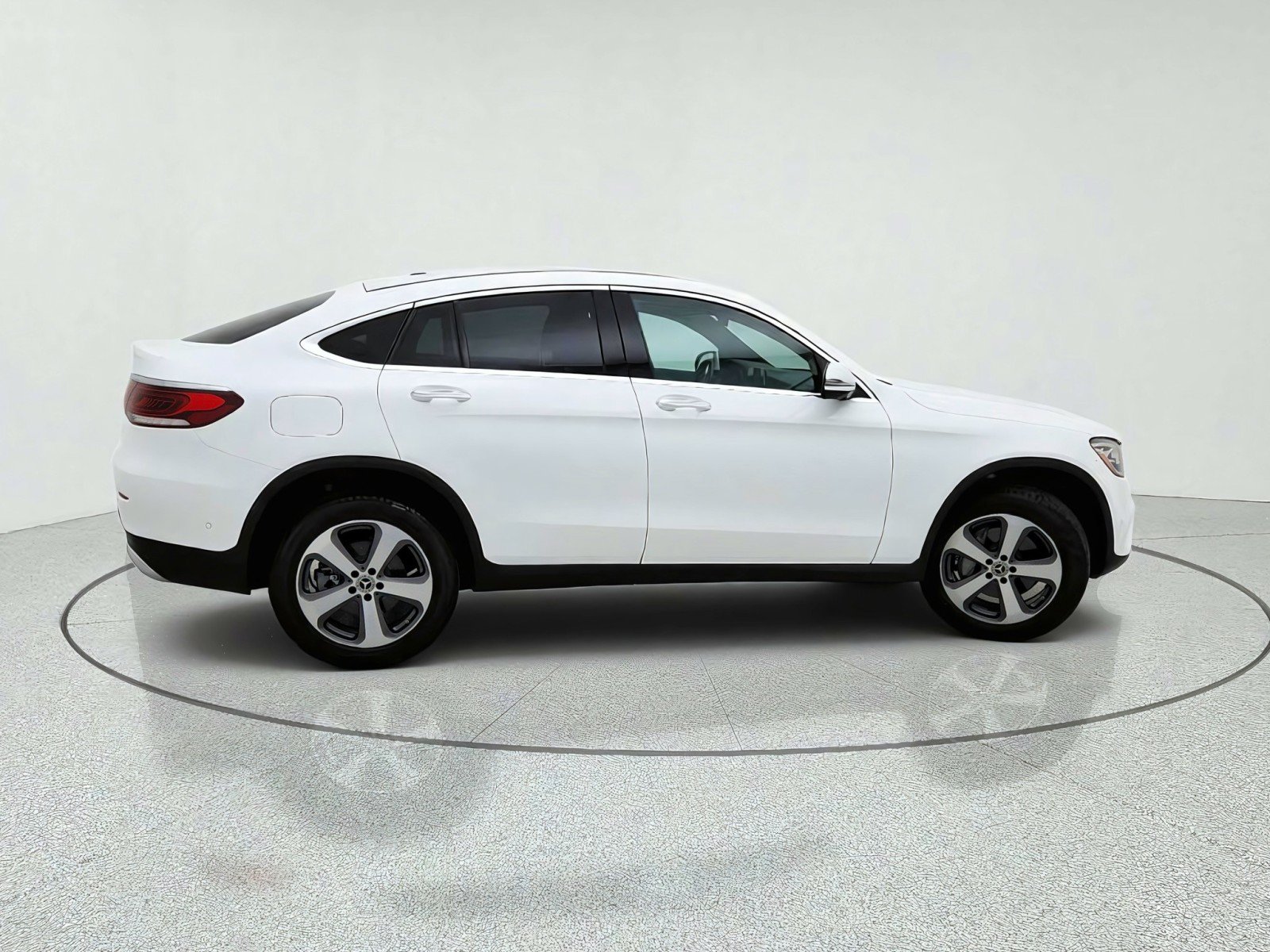 Certified 2022 Mercedes-Benz GLC 300 4MATIC Coupe w/ Multimedia Package Lite image 7