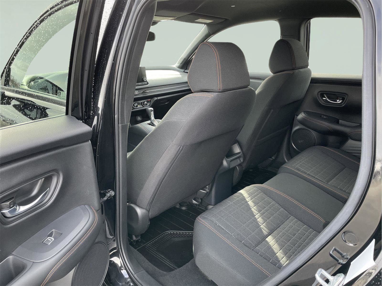Used 2023 Honda HR-V Sport image 14