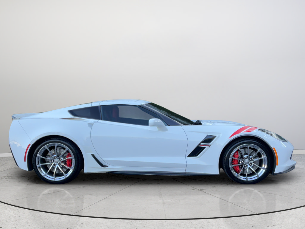 Used 2017 Chevrolet Corvette Grand Sport RWD image 10