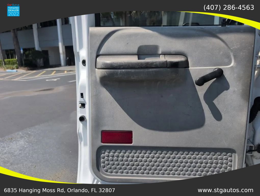 Used 2005 Ford F350 XL image 14