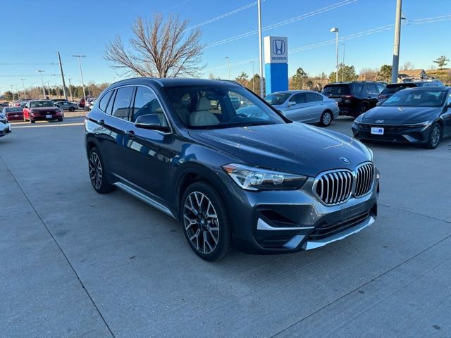 Used 2021 BMW X1 xDrive28i w/ Convenience Package image 3