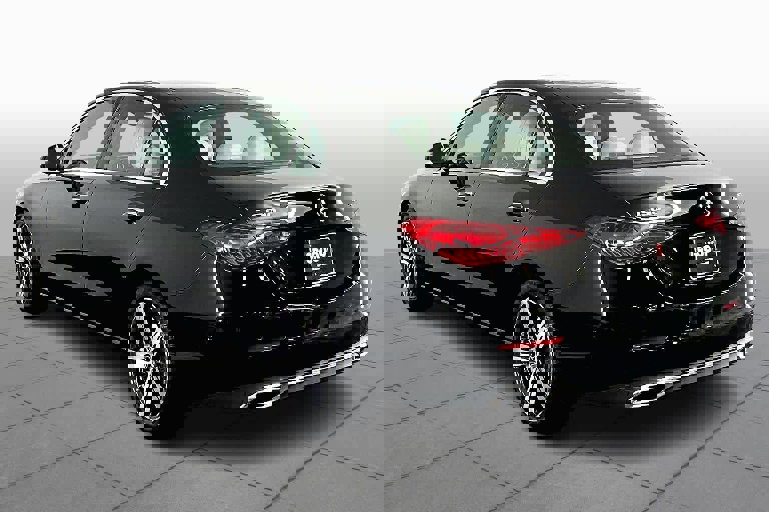 Used 2025 Mercedes-Benz C 300 4MATIC Sedan image 12