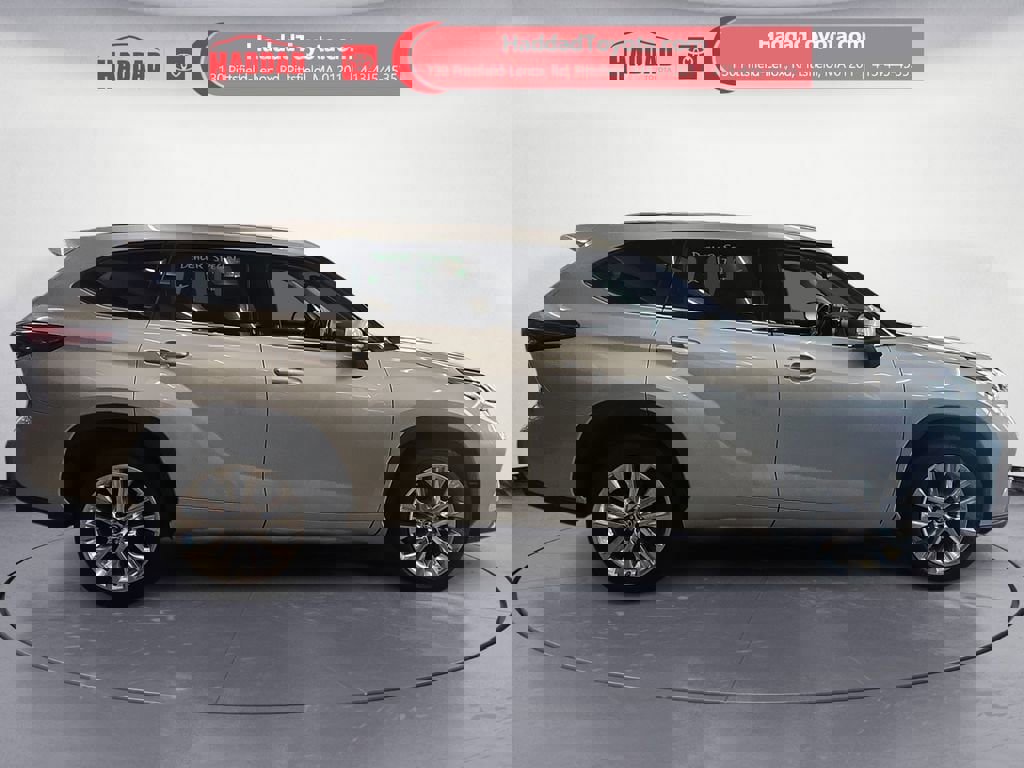 Used 2021 Toyota Highlander Limited image 6