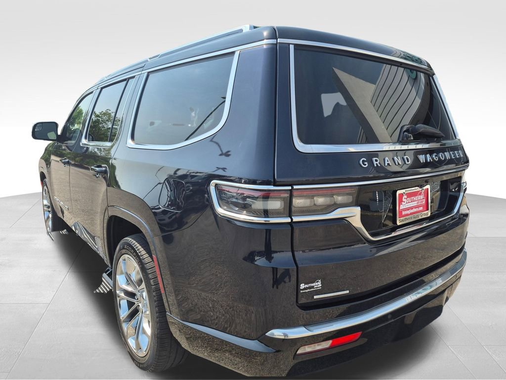 Used 2023 Jeep Grand Wagoneer Series II AWD/4WD image 10