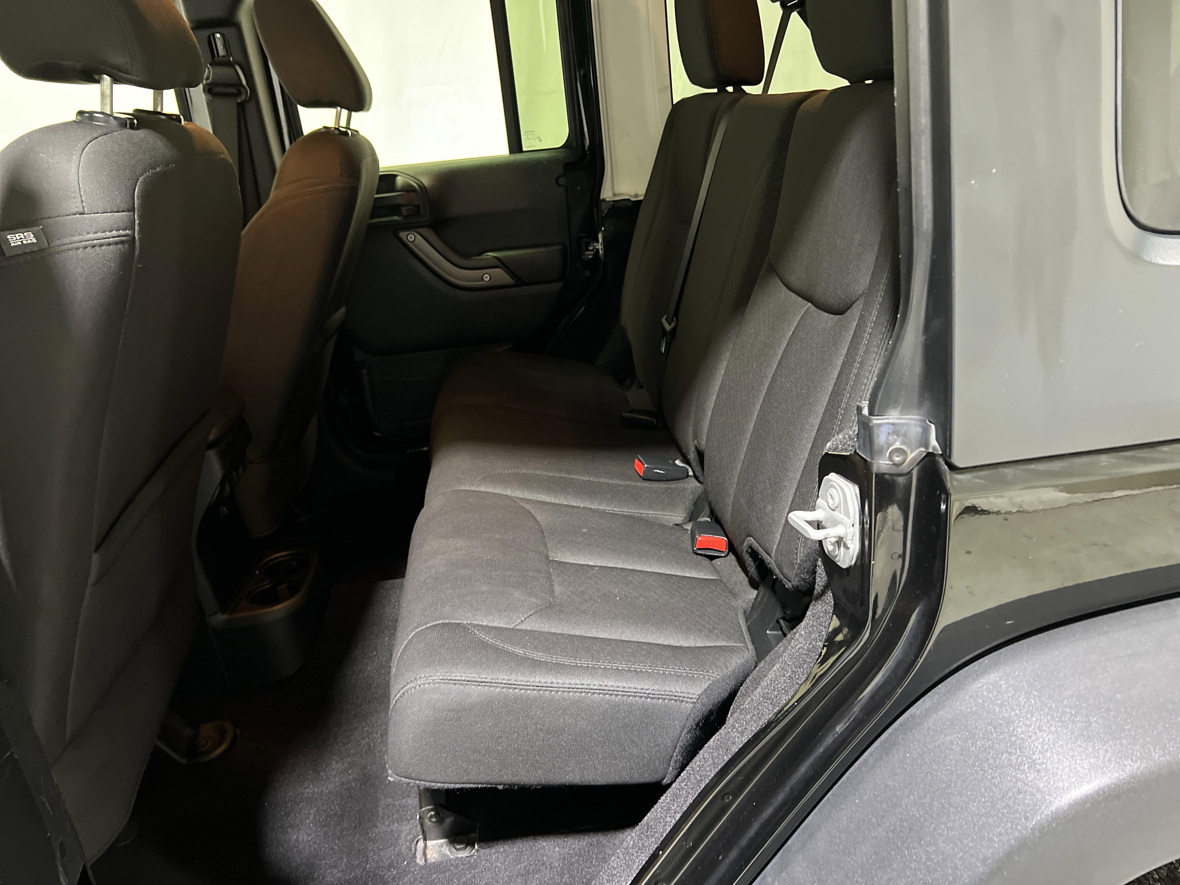 Used 2017 Jeep Wrangler Unlimited Sport w/ Quick Order Package 24S image 16