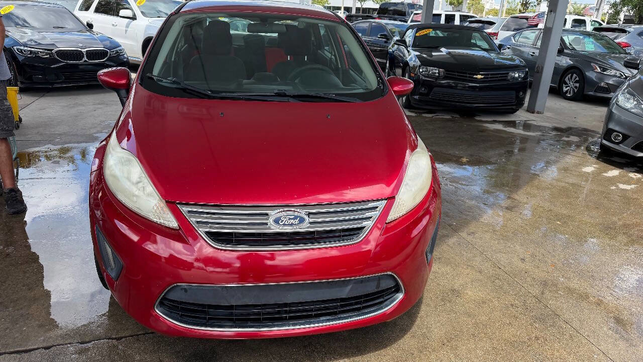 Used 2011 Ford Fiesta SE w/ 203A Rapid Spec Order Code
