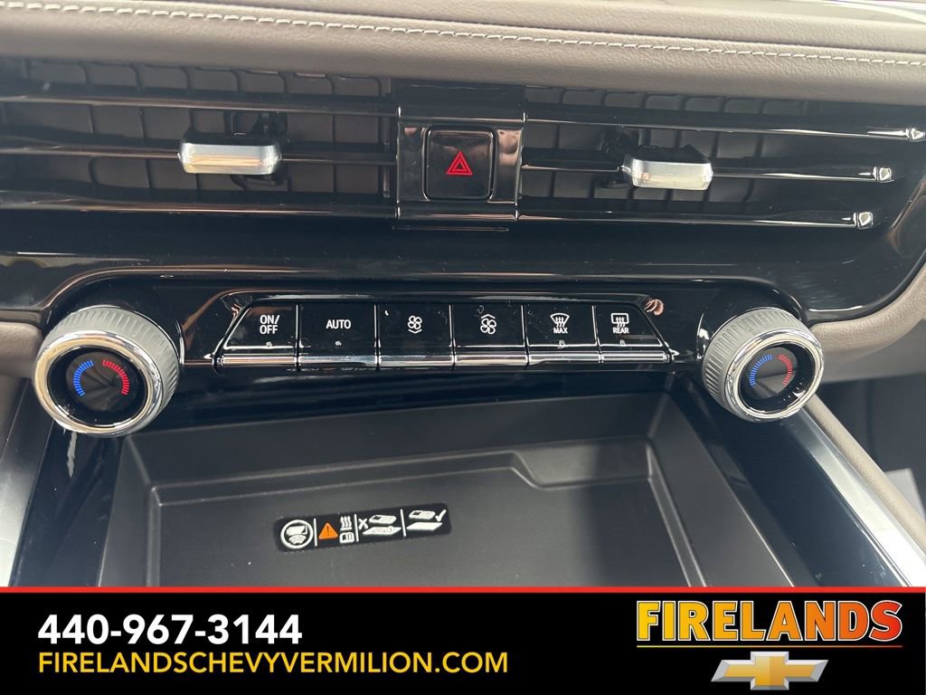 New 2026 Chevrolet Suburban Z71 w/ Comfort Package image 24