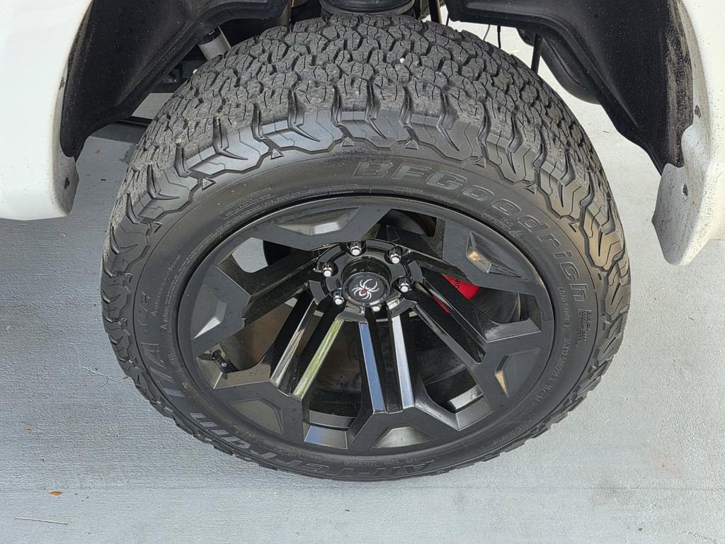 Used 2022 RAM 1500 Limited w/ (RED) Edition image 40