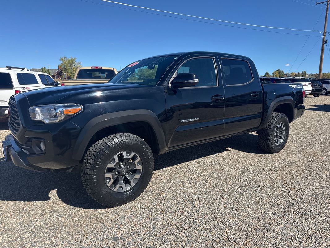 Used 2023 Toyota Tacoma TRD Off-Road w/ Technology Package image 3