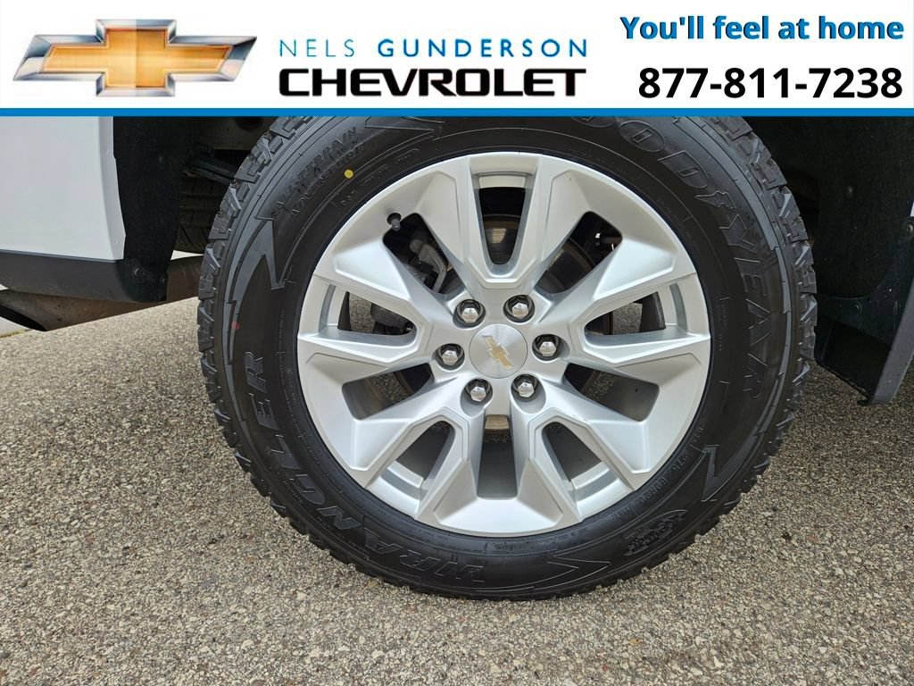Certified 2023 Chevrolet Silverado 1500 Custom AWD/4WD image 9