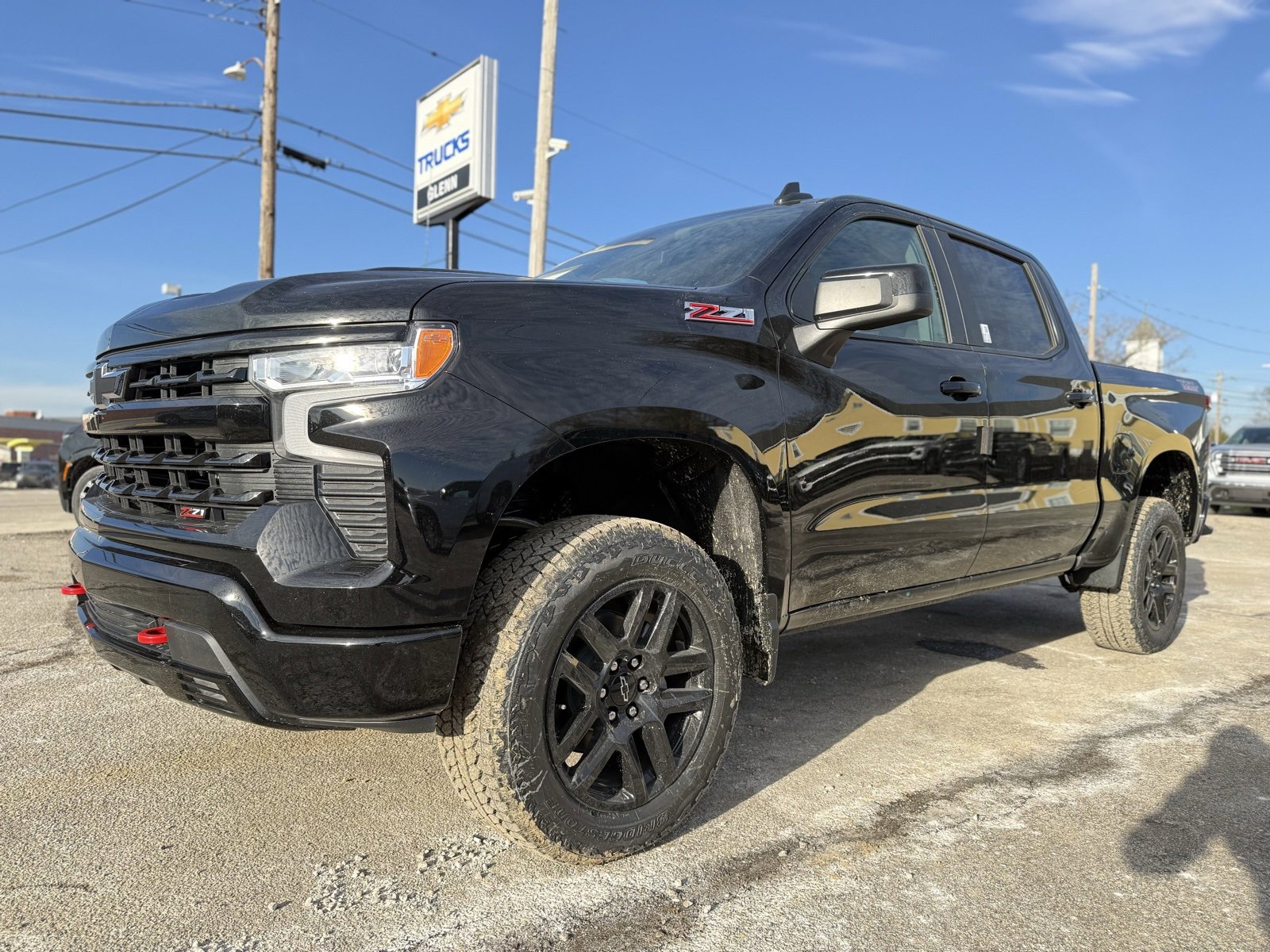 New 2026 Chevrolet Silverado 1500 LT Trail Boss w/ Convenience Package II image 2