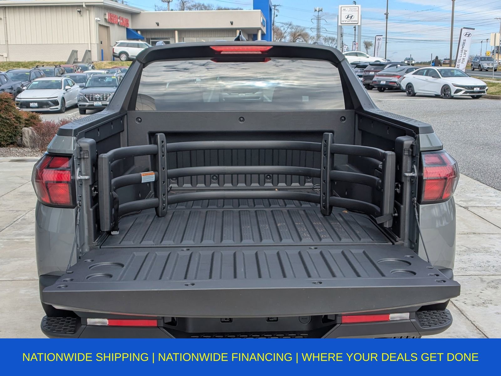 Used 2025 Hyundai Santa Cruz SEL image 11