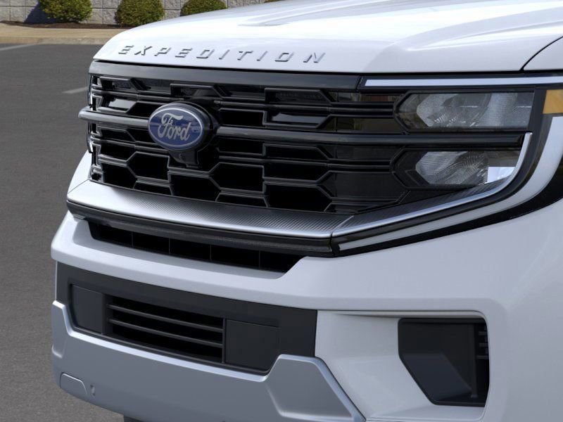 New 2026 Ford Expedition Max Platinum image 17
