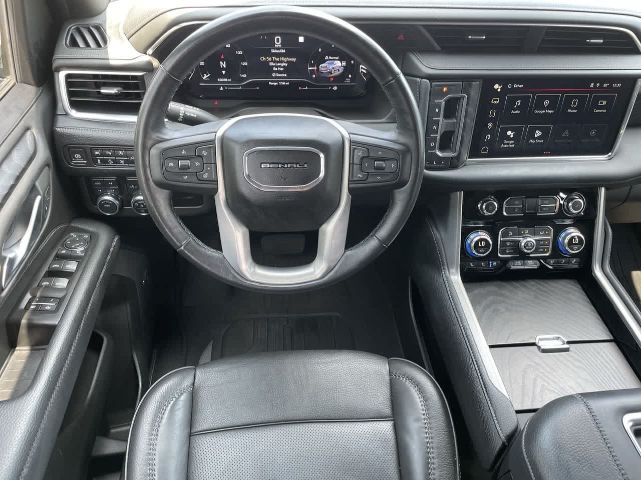Used 2022 GMC Yukon XL Denali AWD/4WD image 11