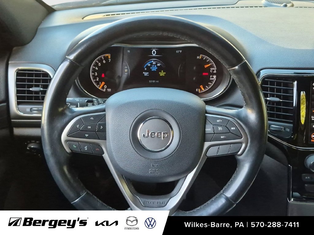 Used 2020 Jeep Grand Cherokee Laredo w/ Security & Convenience Group AWD/4WD image 22