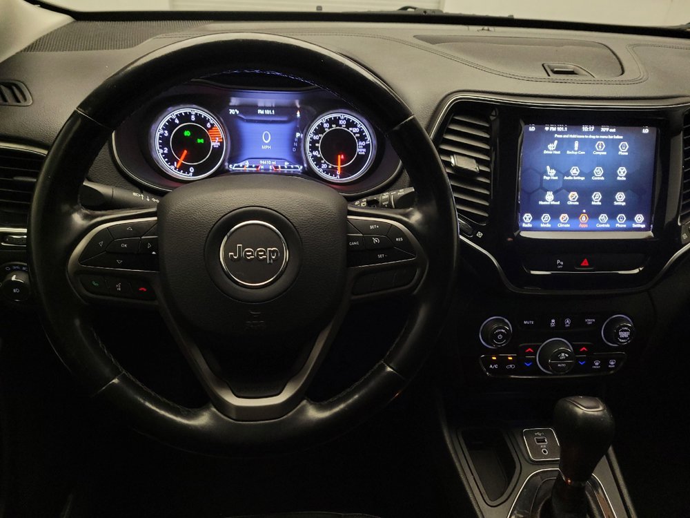 Used 2020 Jeep Cherokee Limited FWD image 22