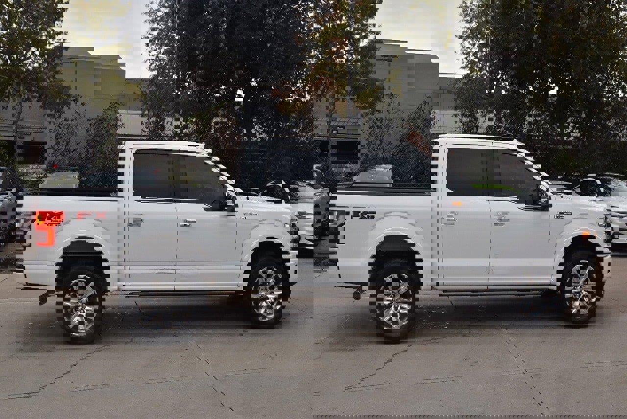 Used 2020 Ford F150 Platinum w/ Equipment Group 701A Luxury image 6