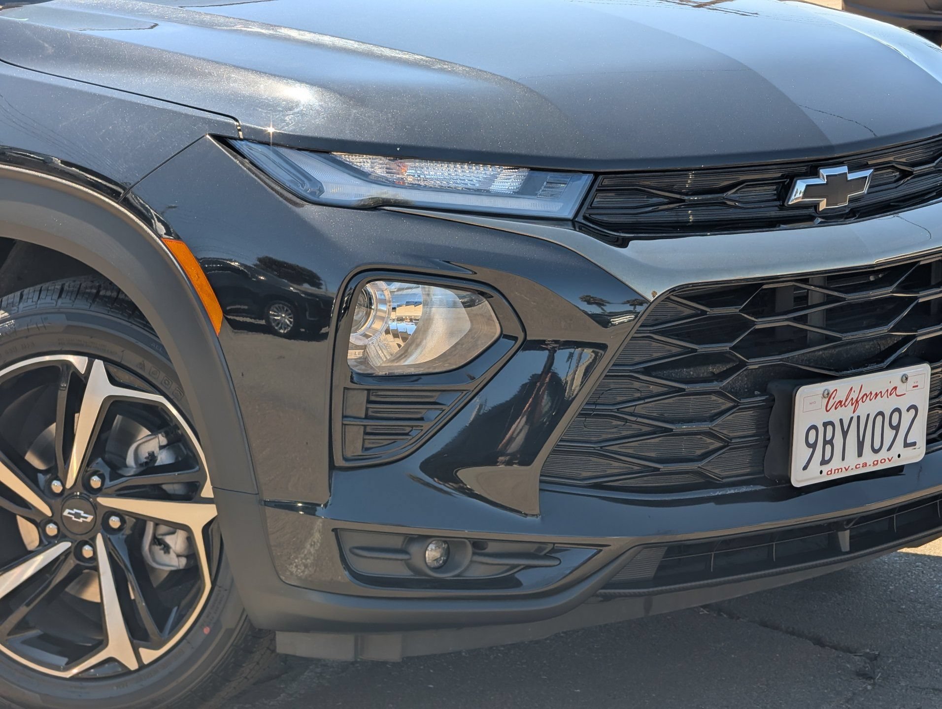 Certified 2022 Chevrolet TrailBlazer RS w/ Technology Package FWD image 3