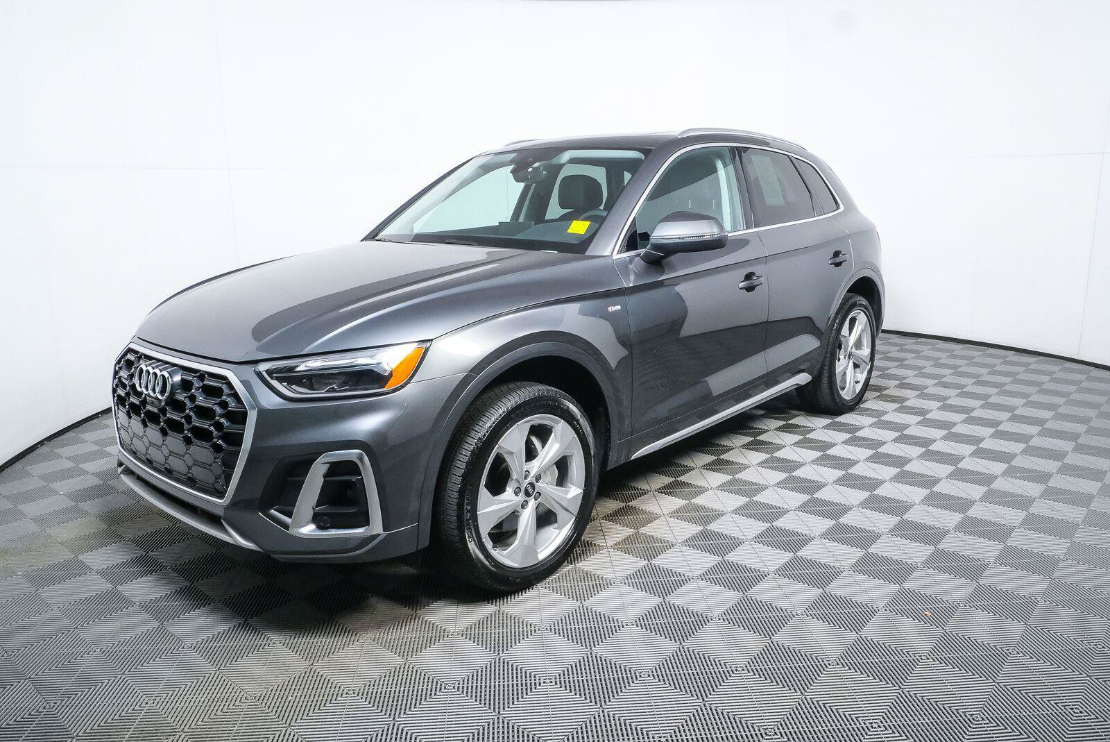 Used 2023 Audi Q5 2.0T Premium Plus AWD/4WD image 26
