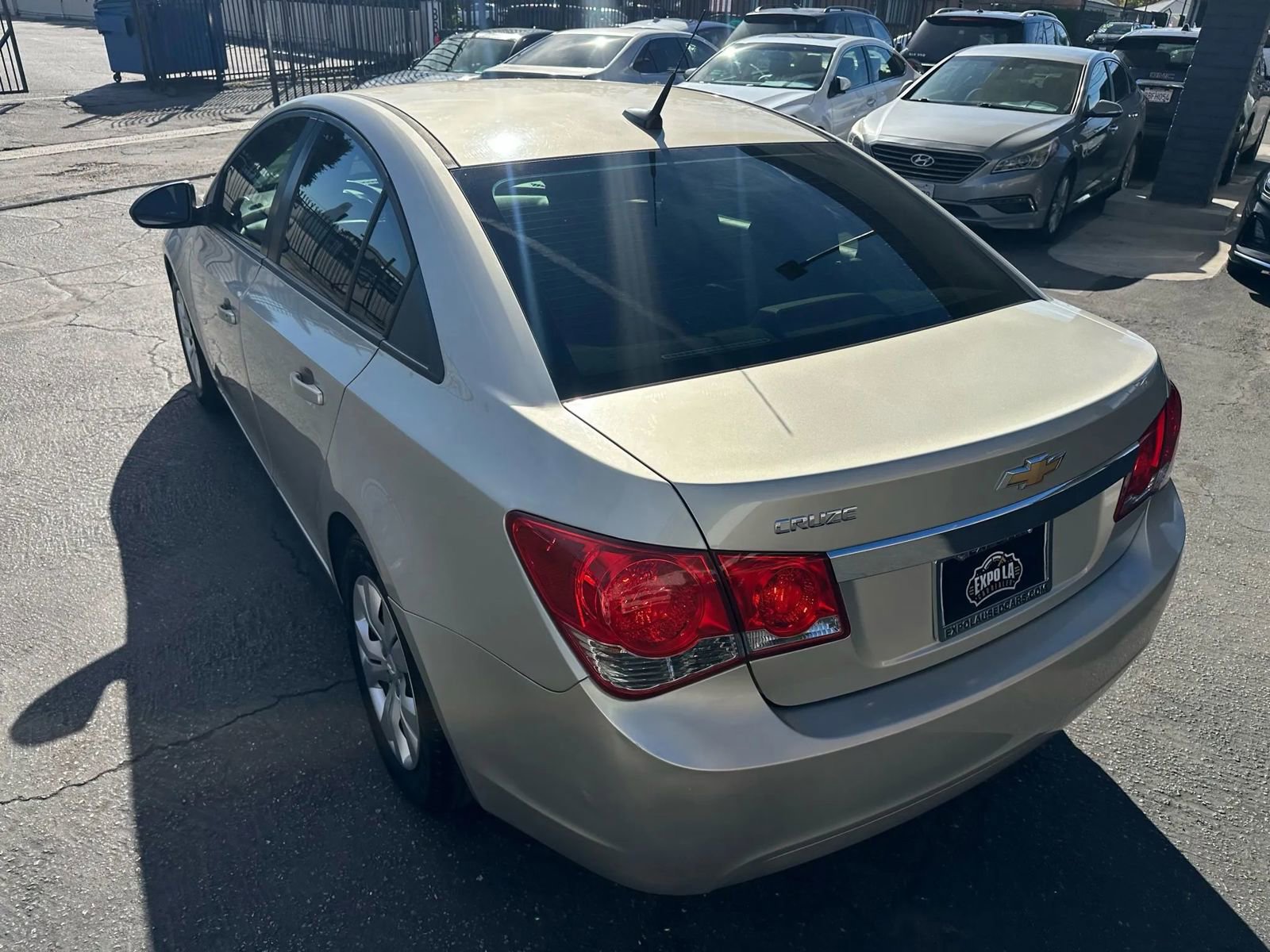Used 2014 Chevrolet Cruze LS image 25