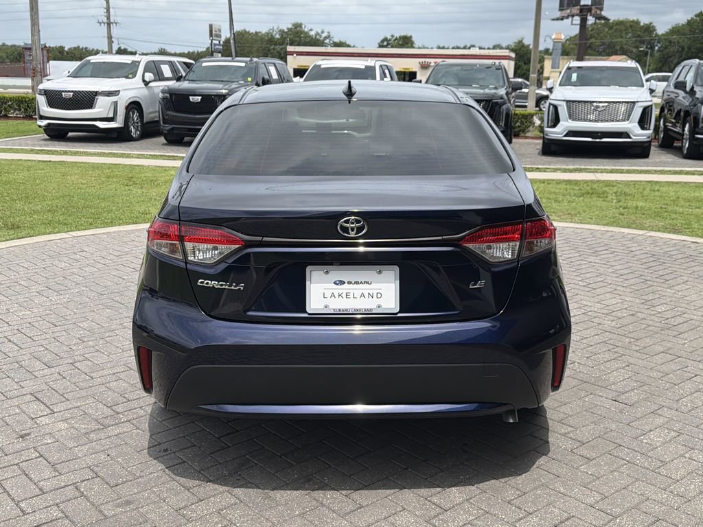 Used 2020 Toyota Corolla LE FWD image 4