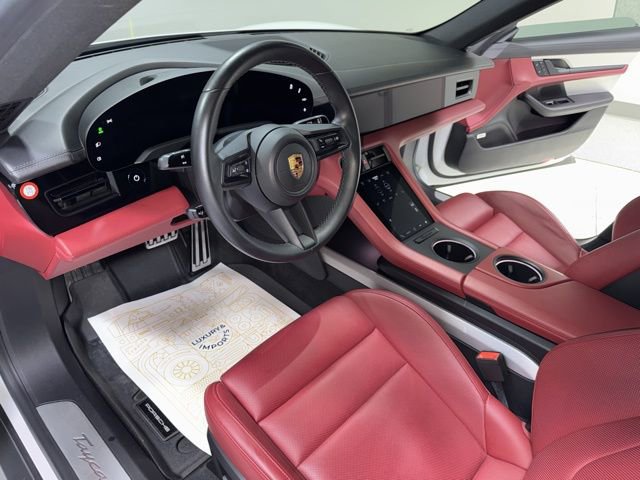 Used 2022 Porsche Taycan 4S image 15